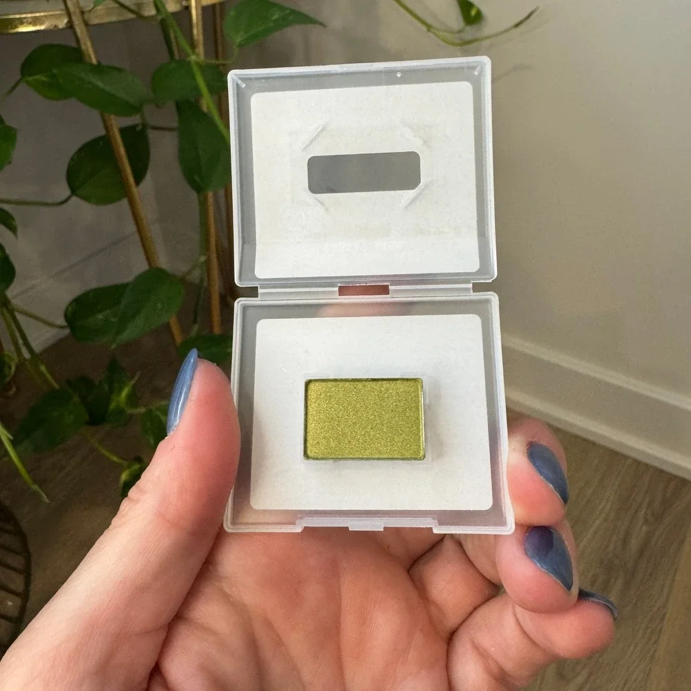 Mary Kay Mineral Eye Color Lime Shimmer Green Single Pan Refill 0.05oz NEW